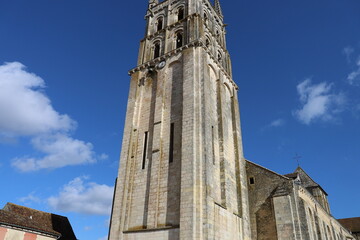 L'abbaye de Saint Savin sur Gartempe, abbaye de style Roman, vue de l'extérieur, ville deSaint...