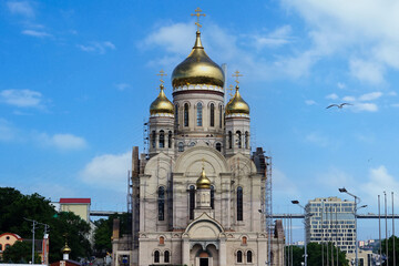 Fototapeta na wymiar Cityscape with a view of the Church. Vladivostok, Russia