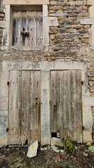 LA ROCHEPOT (Côte d'Or)