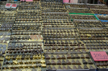 Different Thailand images, streets, markets, temples, buildings, rivers, beaches, and national parks.