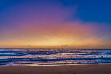 Fototapeta premium Orange glow sunrise seascape