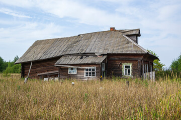 Fototapeta na wymiar destroyed houses in an abandoned village