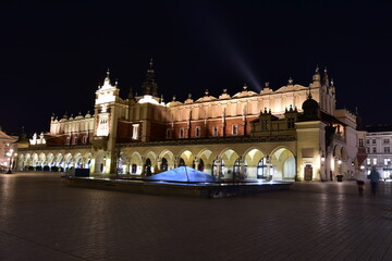 Kraków, zabytkowe centrum miasta, wieczór, Polska,  - obrazy, fototapety, plakaty