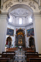 Fototapeta na wymiar Santa Maria della Pace　ラファエロのフレスコ画が遺るサンタ・マリア・デッラ・パーチェ教会（ローマ）
