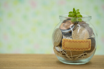 貯金、お金、節約