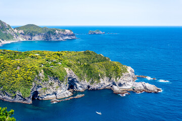 日本・東京都・神津島の自然、三浦湾展望台からの眺望