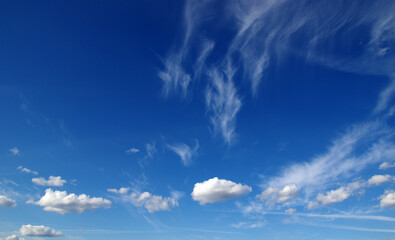 Fototapeta na wymiar White clouds on sky