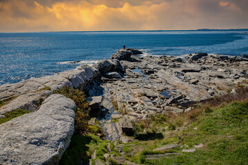 Fototapeta na wymiar Pemaquid neck on the Maine coast in late afternoon, with a stormy sky,