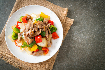 Stir Fried Pork with Black Pepper