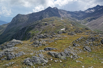 Blick auf die Passhöhe des Timmelsjochs, Grenze zwischen Österreich und Italien, Alpen, Europa