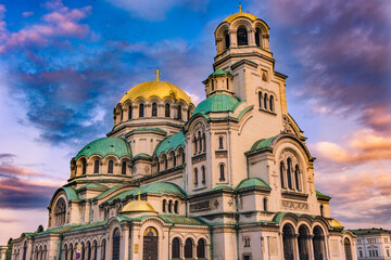Fototapeta na wymiar Colorful sunset over Alexander Nevskij Cathedral, Sofia, Bulgaria