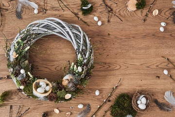 Wielkanoc, kartka świąteczna, wianek świąteczny, dekoracje wielkanocne. Easter, easter decorations, poster. © Anita