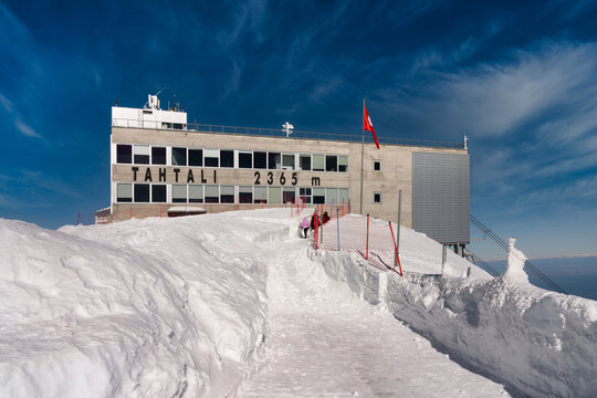 「サミット」の画像 9,354 件の Stock 写真、ベクターおよびビデオ Adobe Stock