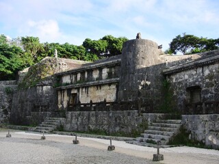 沖縄の壮大な石造建造物　玉陵 - obrazy, fototapety, plakaty