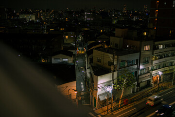 夜の町の風景