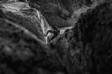 Rock Climber climbing the route Para mis amigos in Suesca Colombia © Gabriel Roveda