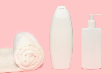 Obraz na płótnie Canvas Cosmetics for spa treatments. On a pink background.