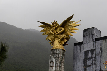 golden statue of jade water dragon
