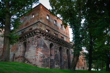 Fototapeta premium ruins of the castle