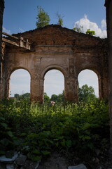 Fototapeta premium ruins of the castle