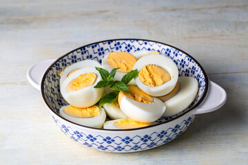 Boiled sliced egg, food photo
