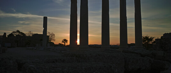Fototapeta premium sunset in the city