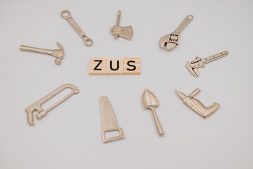 ZUS i narzędzia wokół niego