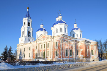 Fototapeta na wymiar Ancient Cathedral of the Resurrection of Christ on a sunny January day. Kashin, Tver region, Russia