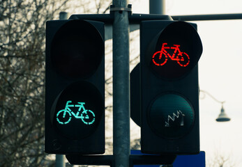traffic lights for cyclists. photo during the day. - obrazy, fototapety, plakaty