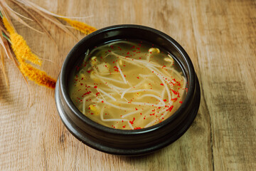 Kongnamulguk, Korean Bean Sprout Soup : This clear soup is made with bean sprouts boiled in water. 