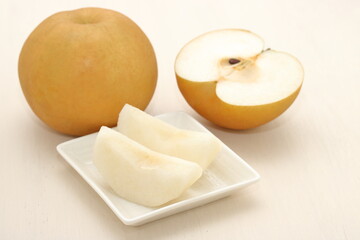 デザートの梨　新高