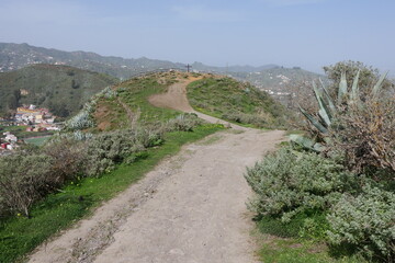 Feldweg auf Gran Canaria mit Aussicht