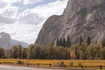 Fotobehang Autumnal natural landscape from Yosemite National Park, California, United States © Adrian Martinez ph