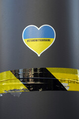 stand with ukraine aufkleber
