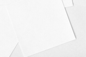 白色のシンプルな背景