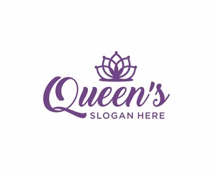 Queen handwritten word. modern calligraphy. hand lettering design for printing on clothes. queen word with crown