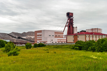 Fototapeta na wymiar Mining plant