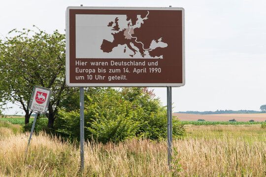 Die alte Grenze zwischen West und Ost Deutschland