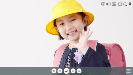 ビデオ通話する女の子　アプリ画面イメージ