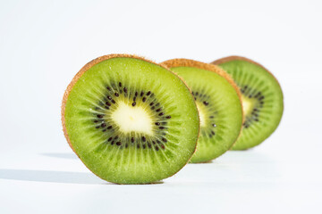 Fototapeta premium Sliced kiwi isolated on white background