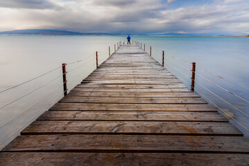 Obraz premium wooden pier on the sea