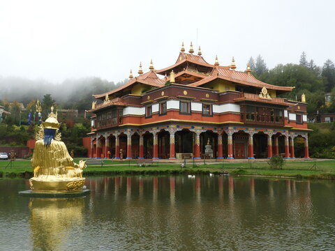 Lerab ling temple Bouddhiste 