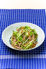家庭料理　納豆と白子の和え蕎麦　和食　日本
