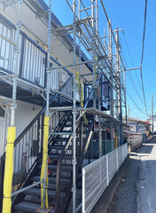 アパート改修工事の足場