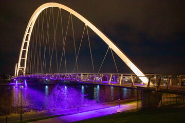 Obraz premium Infinity Brdge