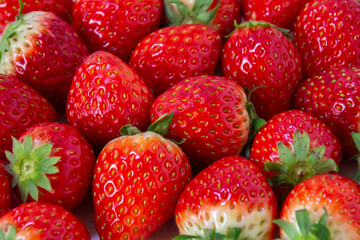 おいしそうな真っ赤なイチゴ