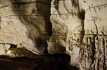 largest and longest cave system