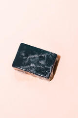 Minimalist soap with suds