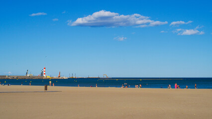 Plage de Port-La-Nouvelle, en pleine saison estivale