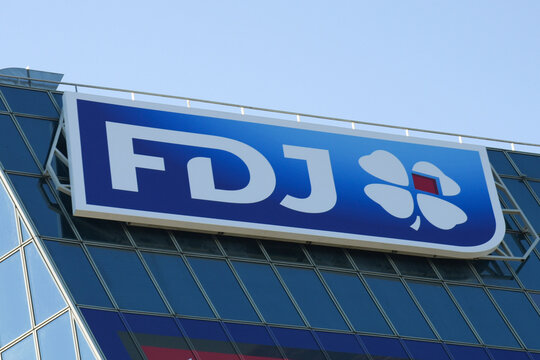 view on the FDJ signboard